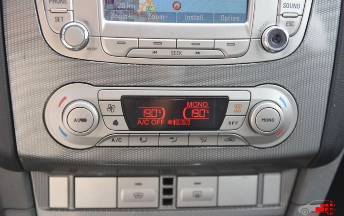 Ford Focus cena 13900 przebieg: 215046, rok produkcji 2008 z Szamotuły małe 301